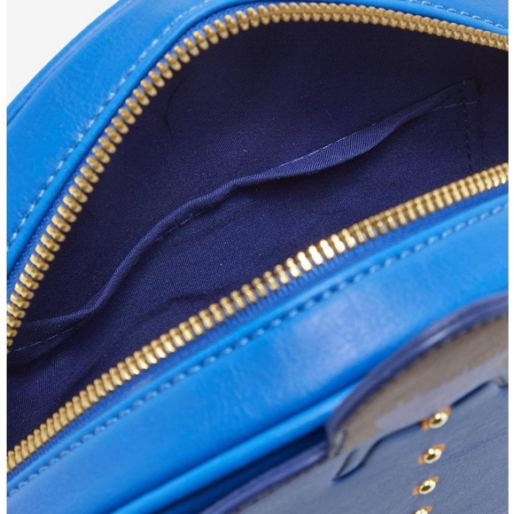 Wamer Bros Willy Wonka Chocolate Factory Violet Beauregarde Blueberry Crossbody - Picture 4 of 16